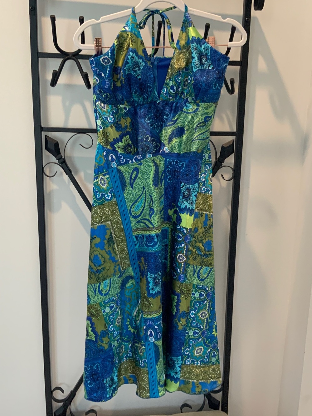 Alyn Paige Blue & Green Paisley Halter Midi Dress